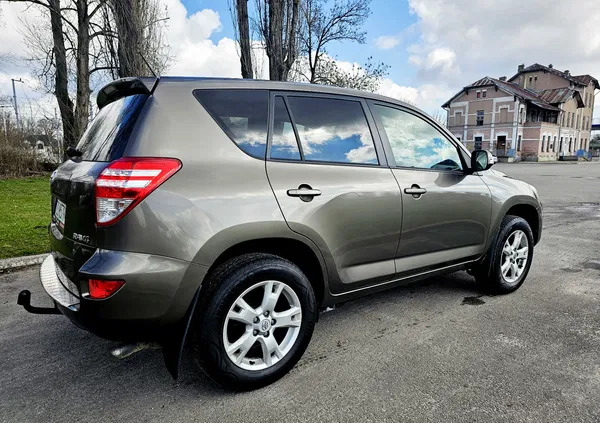 toyota rav4 Toyota RAV4 cena 41600 przebieg: 224000, rok produkcji 2009 z Trzebiatów